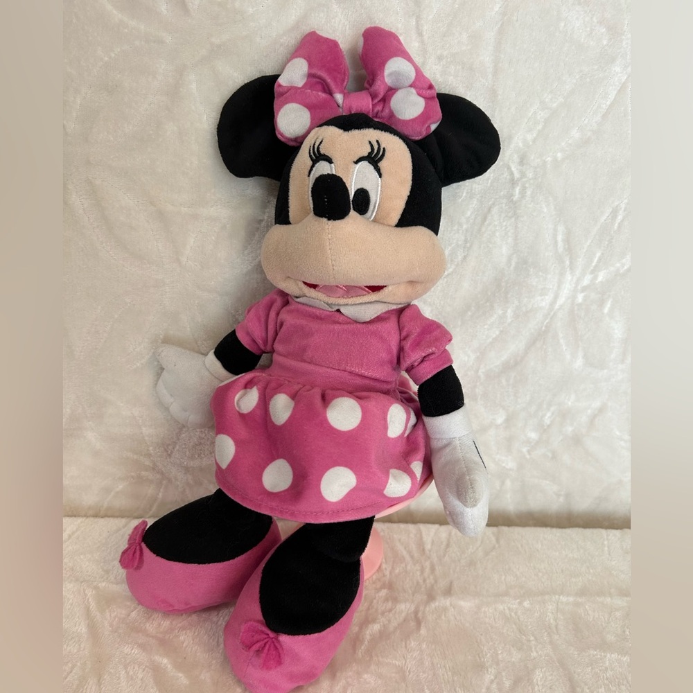 2021 16” Minnie Mouse Plush with Pink Dress